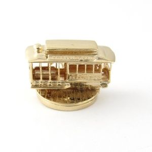 Vintage 14 Karat Yellow Gold San Francisco Cable Car Charm #4783